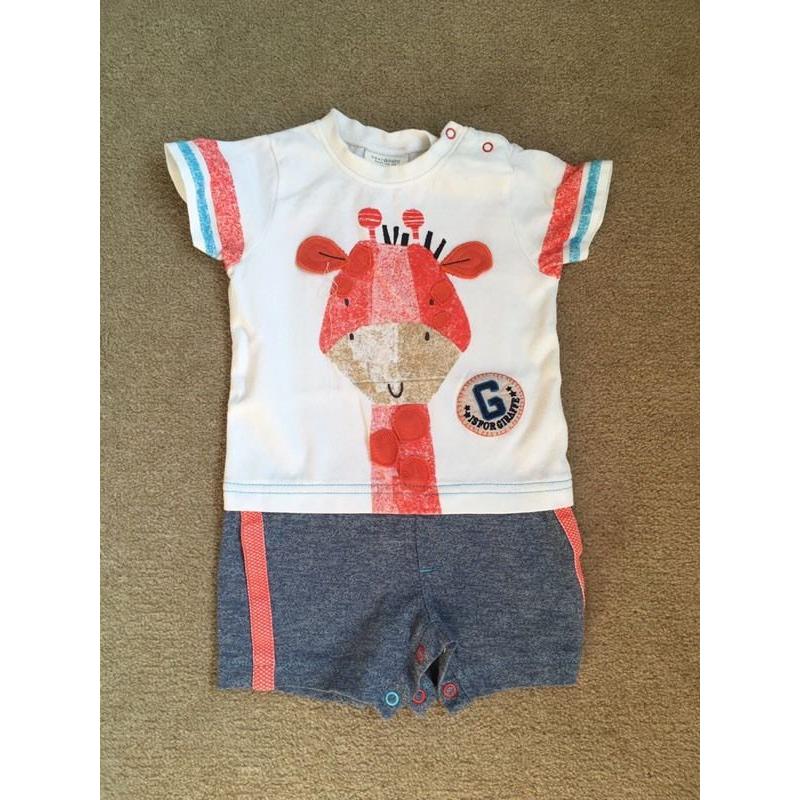 3-6 month clothes bundle.