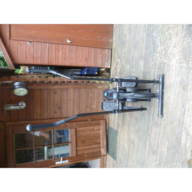 Pro-Fitness Cross Trainer