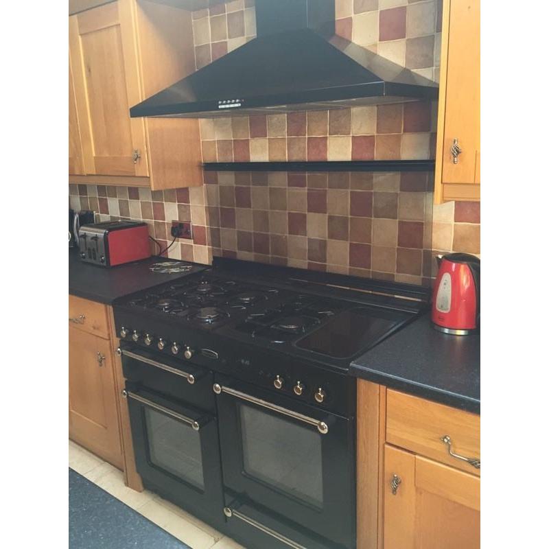 Rangemaster 110 Gas Cooker & Hood