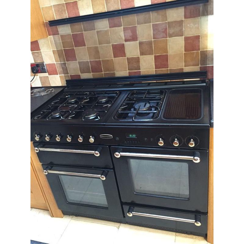 Rangemaster 110 Gas Cooker & Hood