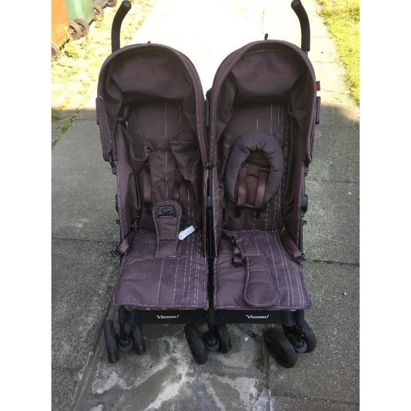 Zeta twin pushchair