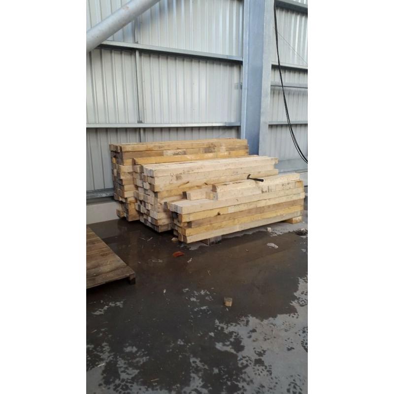 LOADSA WOODEN POSTS 4X4 ALL POSTS ARE OVER 7.5FT GOOD FOR GARDEN POSTS FENCING ETC. ..