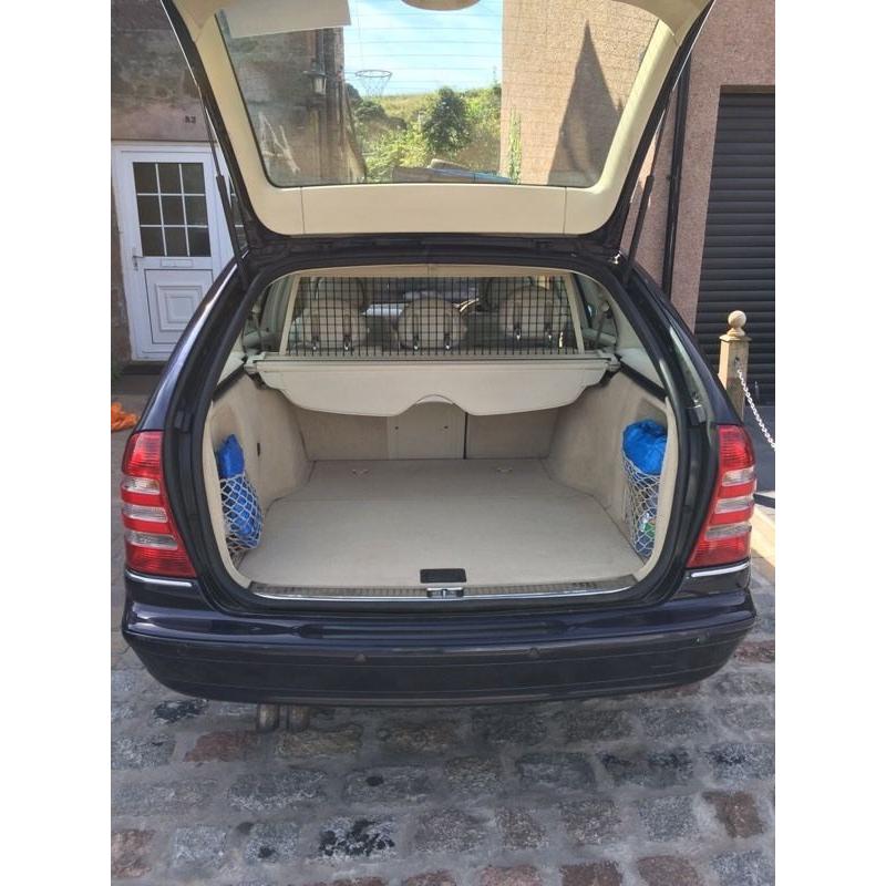 Mercedes Estate. C220 CDI Elegance SE