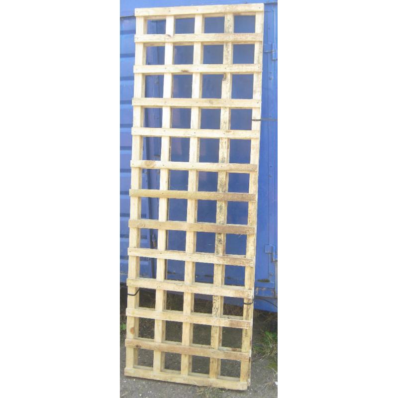 2 x Wooden Trellis Panels 6ft x 2ft