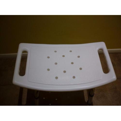 Shower seat - free standing, adjustable height legs