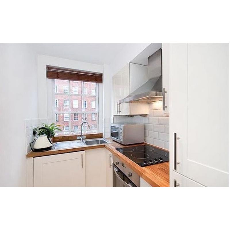 Perfect location, double room, all bills included, high standard, Edgware Road Station, local shops