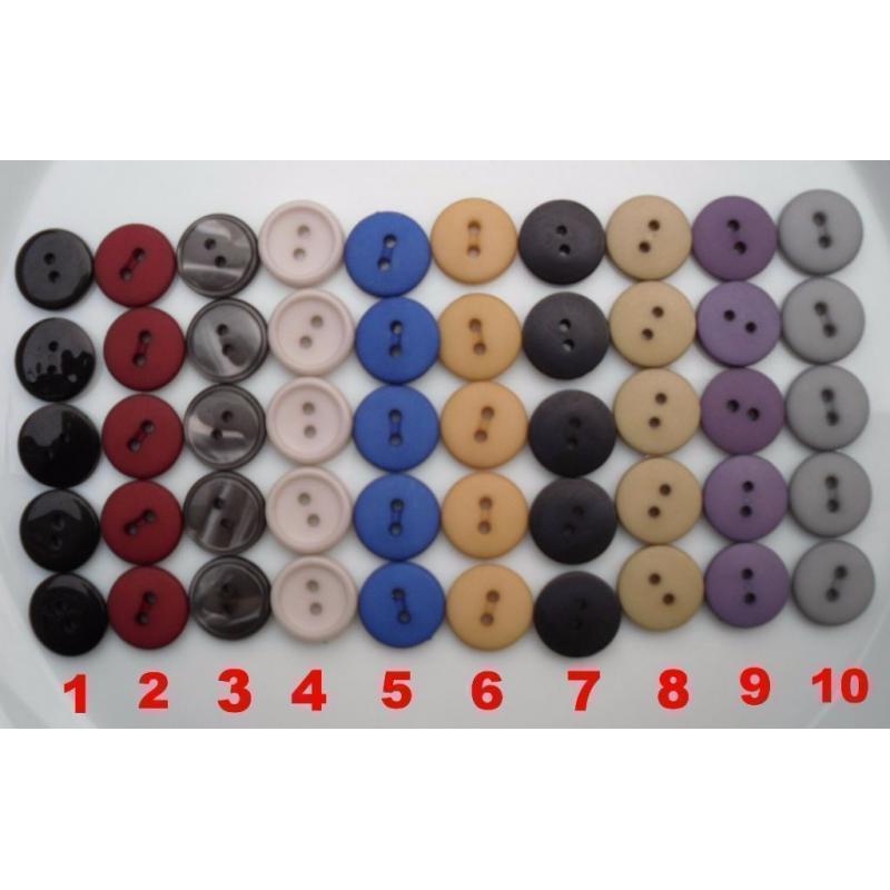 Clearance of sewing cottons, buttons, zips, laces from