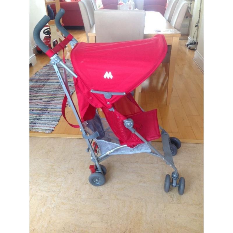 Maclaren stroller, hardly used, lightweight, great for travelling