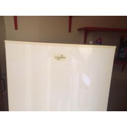 Fridge freezer