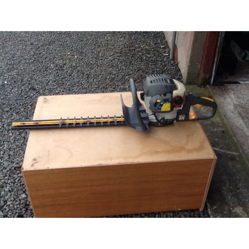 Petrol hedgetrimmer as new 60cm double cutting blade