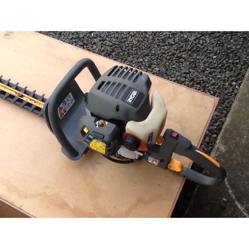 Petrol hedgetrimmer as new 60cm double cutting blade