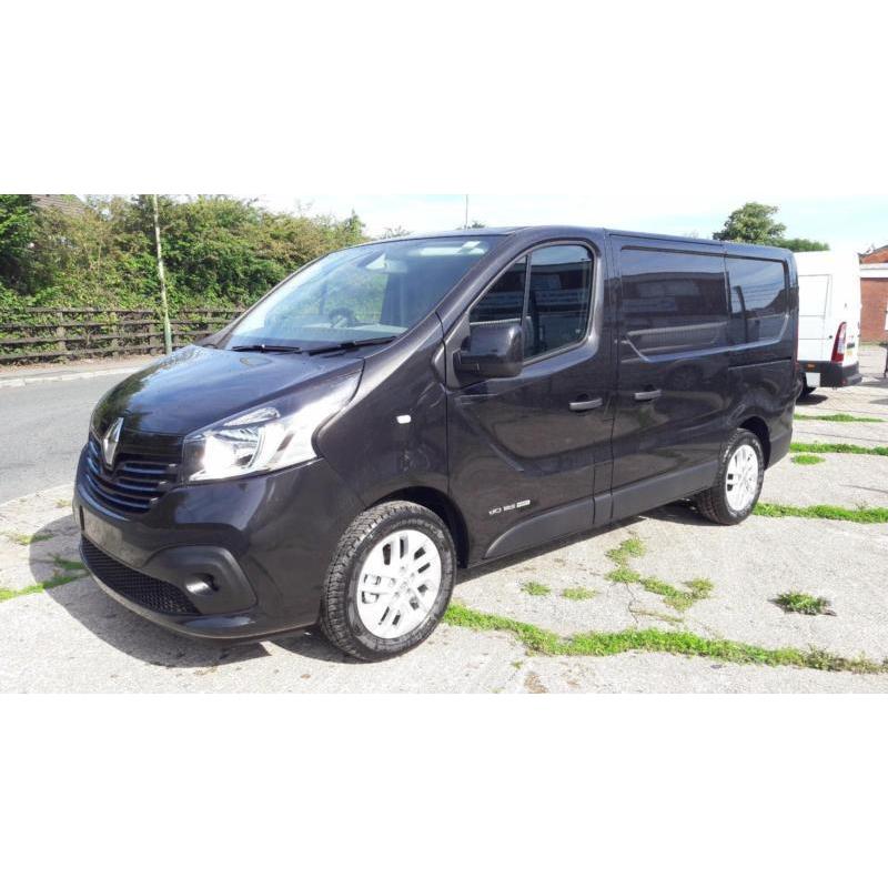 Renault Trafic 1.6dCi Crew Van 6 Seats 2015MY SL27 125 Sport