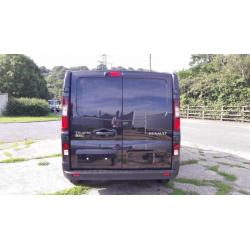 Renault Trafic 1.6dCi Crew Van 6 Seats 2015MY SL27 125 Sport