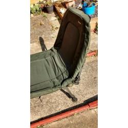 Wychwood fishing camping chair / bed