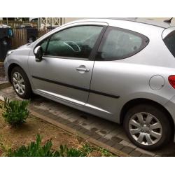 Peugeot 207 1.6 hdi-3 door
