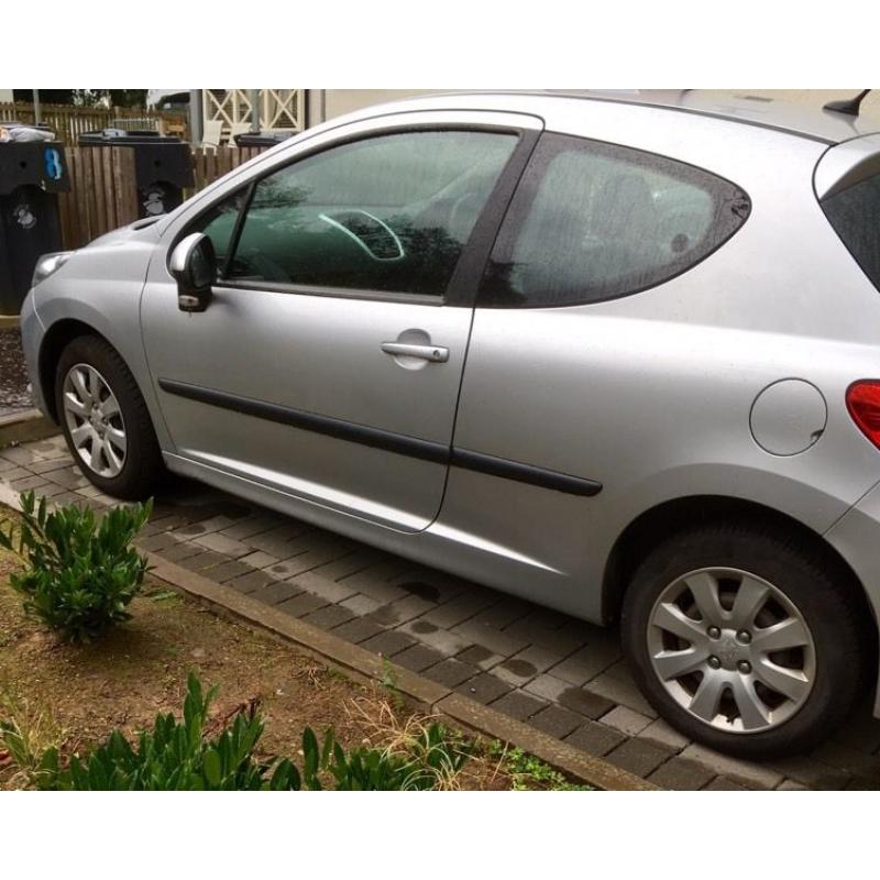 Peugeot 207 1.6 hdi-3 door