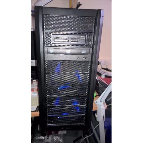 Top Gaming PC @ 4.2Ghz, GTX 970 4Gb GDRR5 etc