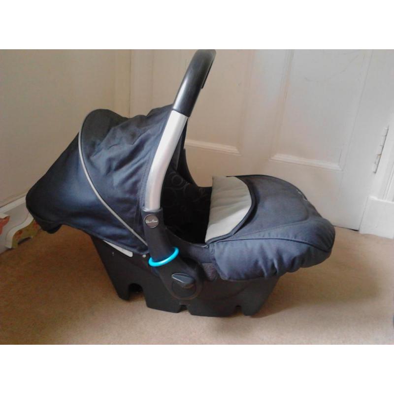 Silvercross 3D travel system / car seat and pram