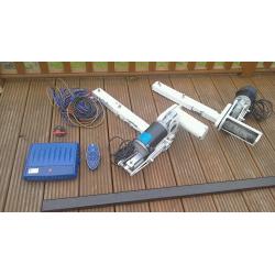 Caravan motor mover