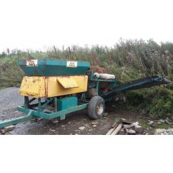 Ultra trommel soil screener