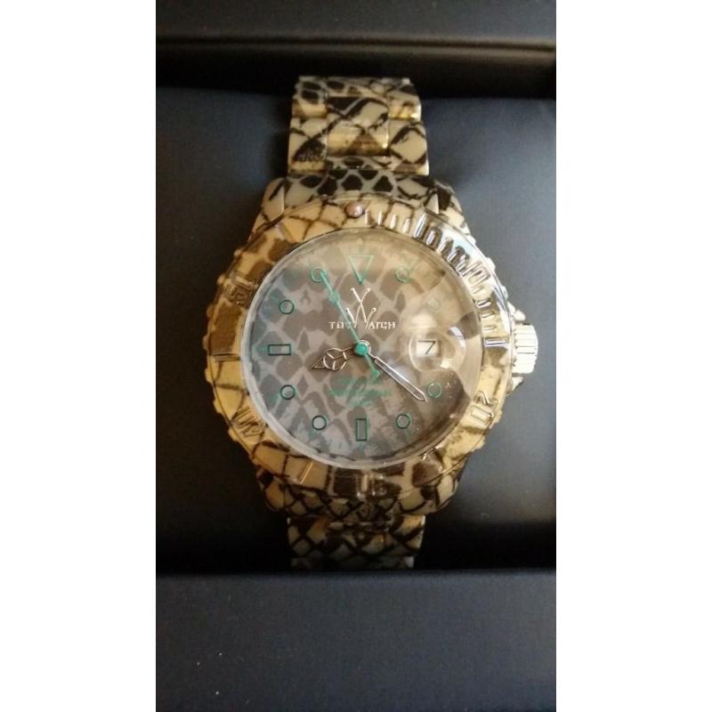 New toy watch