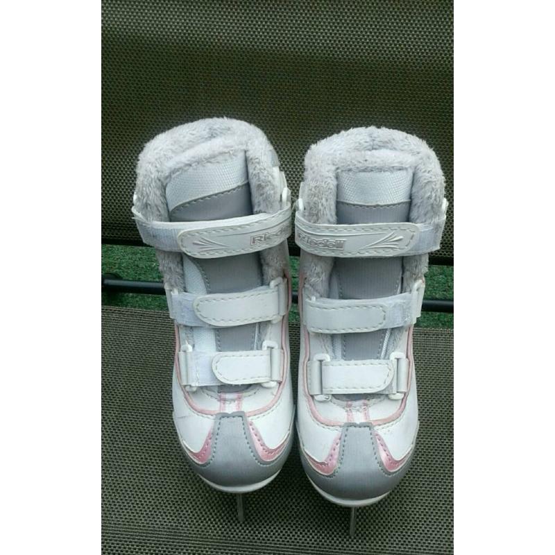 RIEDELL 615 GIRLS ICE SKATES