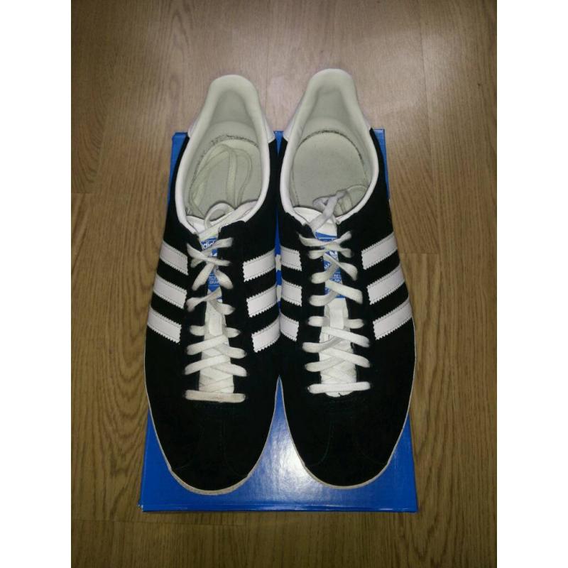 Adidas Gazelles size 9