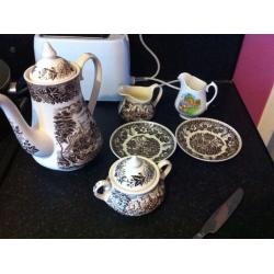 Coffe pot set (Castles English Ironstone tableware)