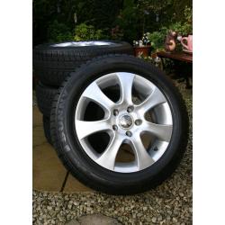 Sunny Snowmaster Radial Tyres & Rims 5 Stud SN3830 M&S 205/60R-96H-XL