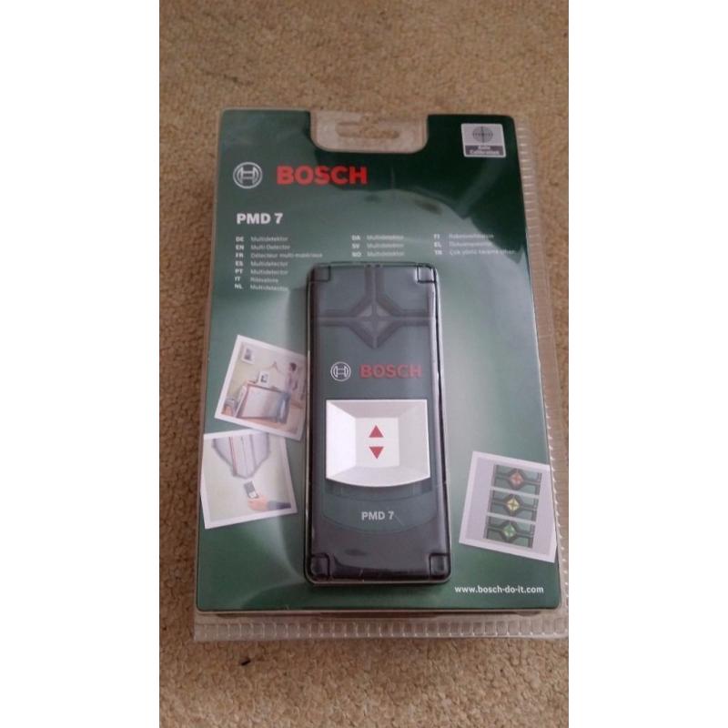 Bosch PMD 7 Digital Detector - Detects live wires, copper and steel - almost new