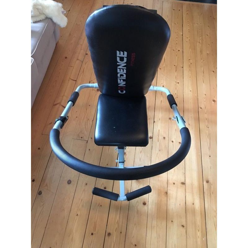 Ab trainer / exerciser