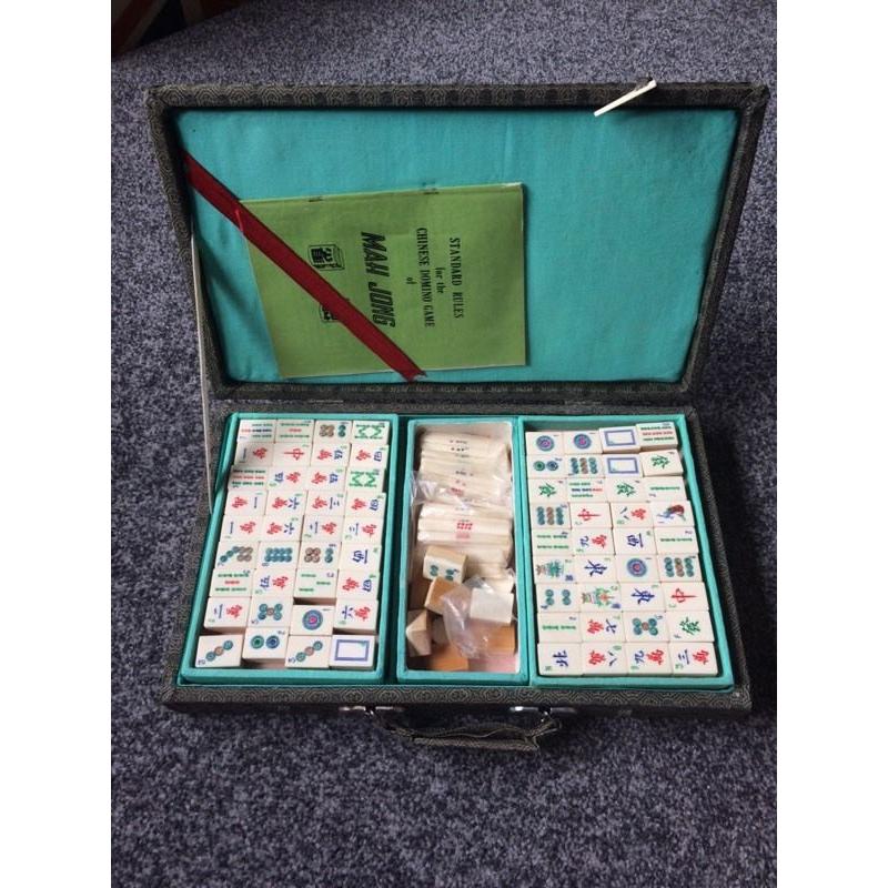 Vintage Mahjong Set in Material Covered Case