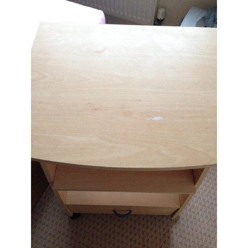 Bedside Table: