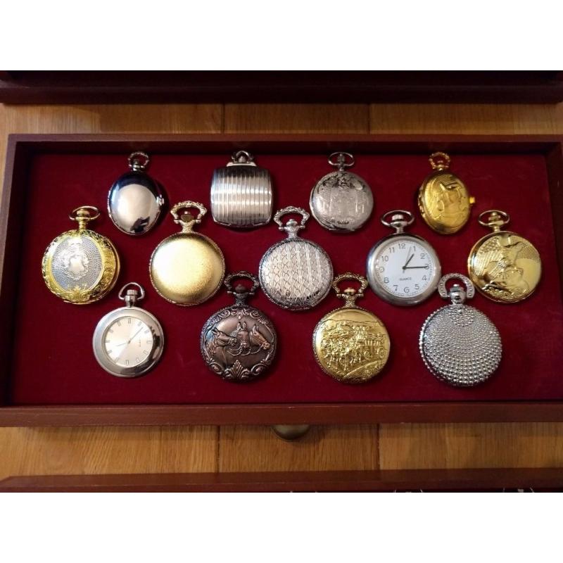 Pocket watch collection in display case - 40 quartz pocket watches with new batteries