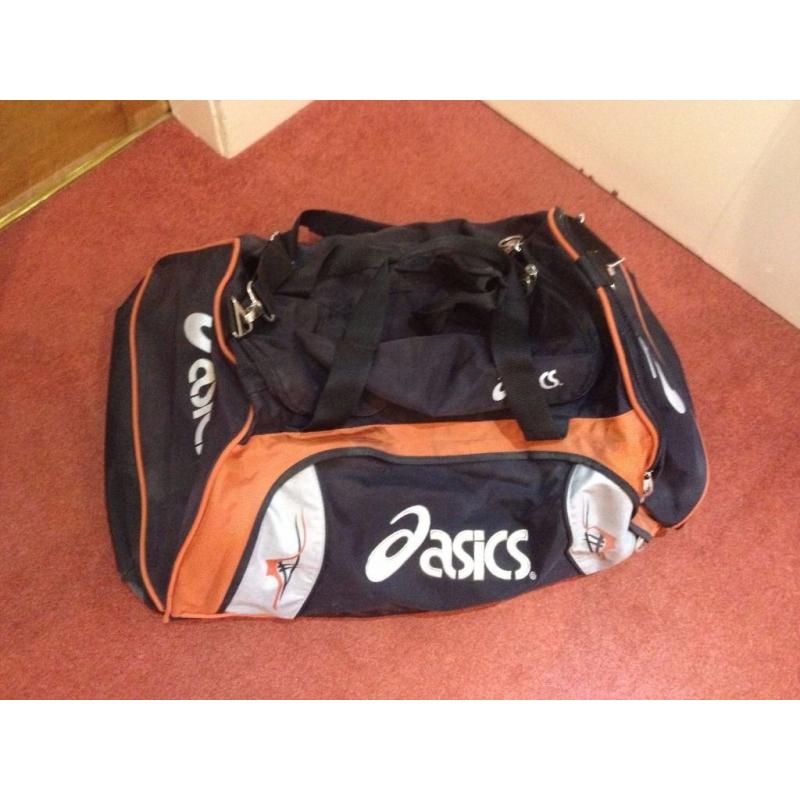 Asics Medium Bag Gym Sports Bag/Travel bag