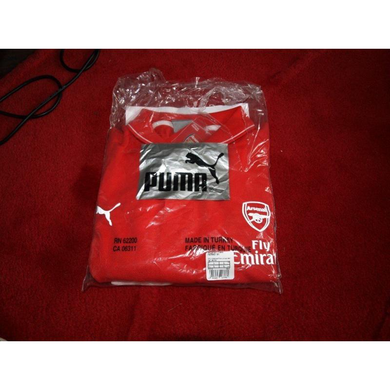 Offical Arsenal Polo Shirt, New Withe Tags