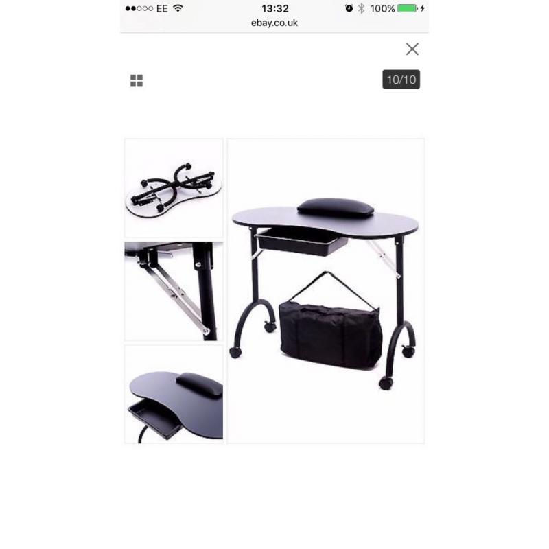 Portable Nail Desk