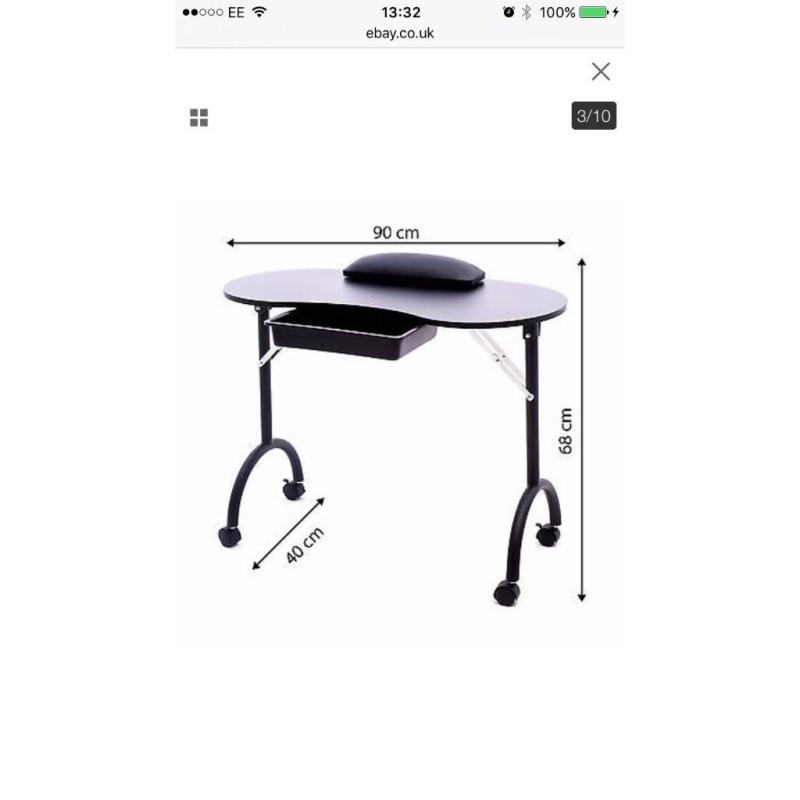Portable Nail Desk