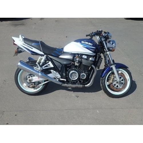Accident Damaged Suzuki GSX1400 project