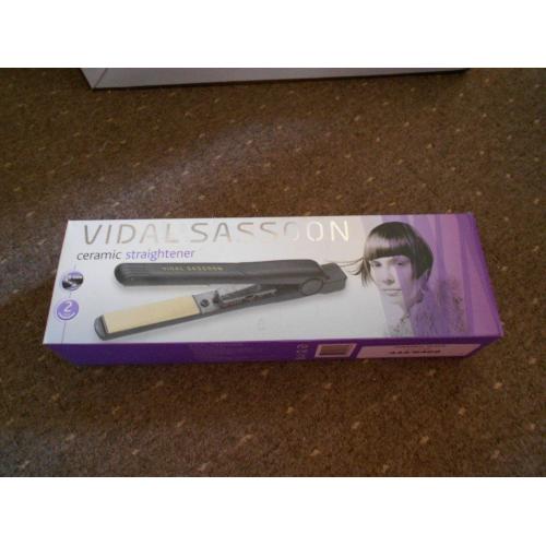 vidal sasoon ceramic hair straightners