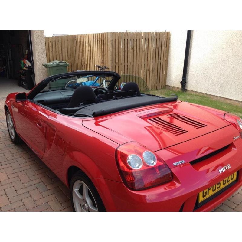 Toyota MR2 1.8 VVT-i 2 seat convertable Chilli Red Low Mileage & Full Toyota Franchise Maintenance