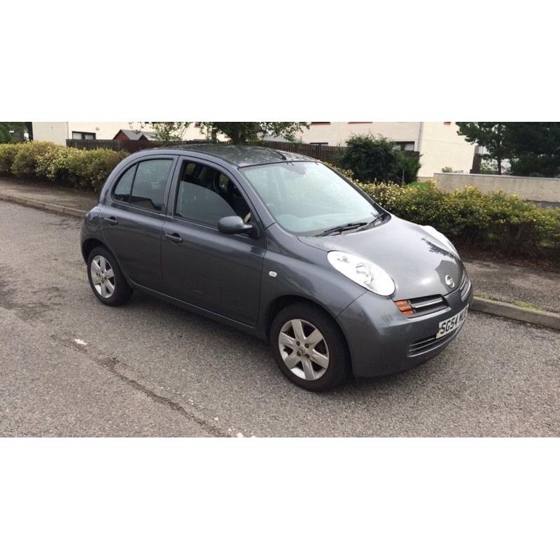 Nissisn micra