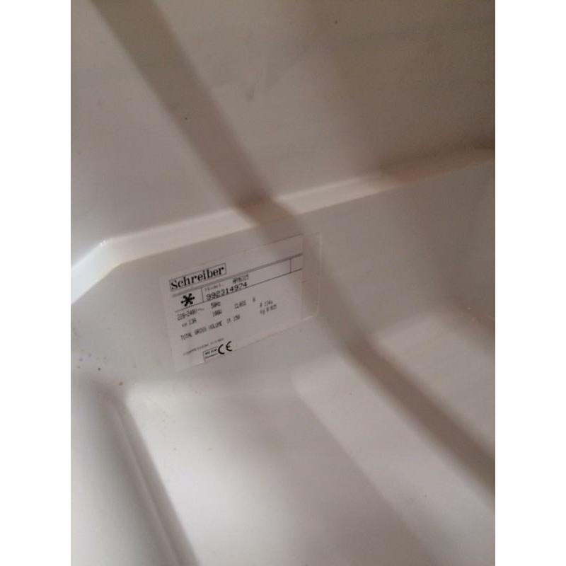 Intergrated fridge
