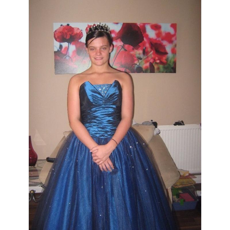 Bridesmaid/prom dress