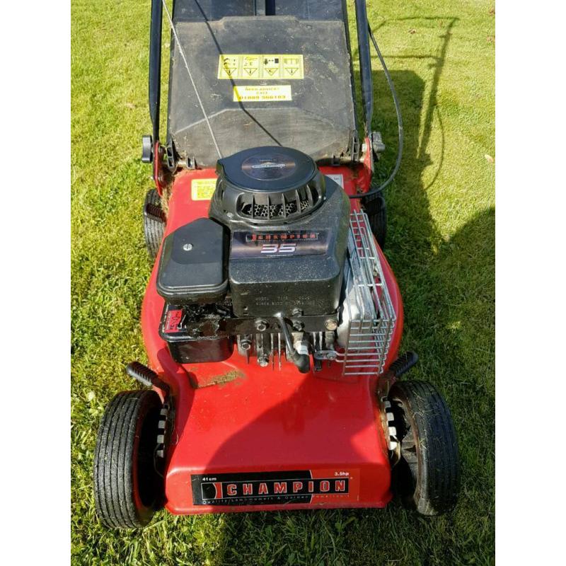 Briggs and Stratton Champion 35 Lawnmower