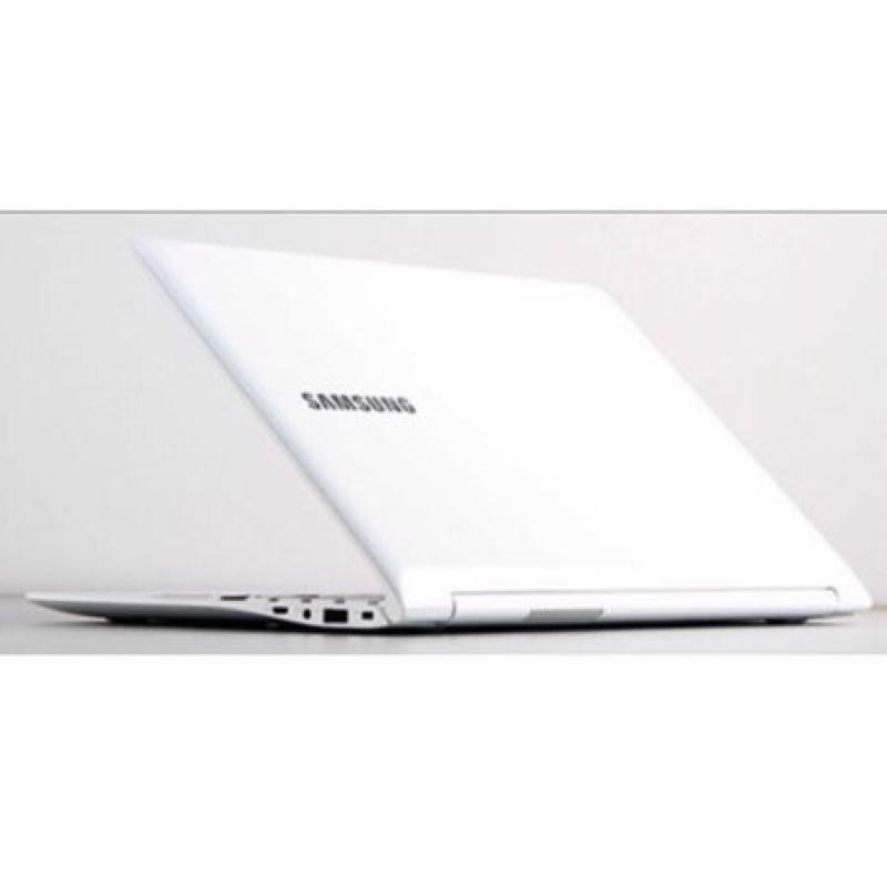Samsung touchscreen Laptop