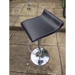 Bar stool
