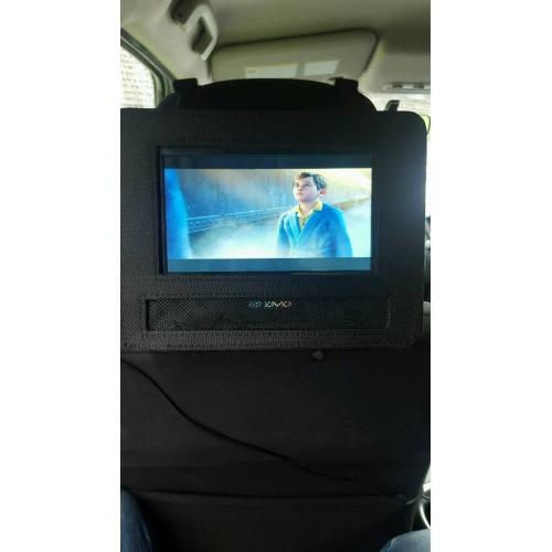 Portable dvd player with car fitment case and adaptors brand new