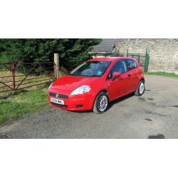 FIAT PUNTO GRANDE 2009 ,LOW MILEAGE, VERY GOOD CONDITION