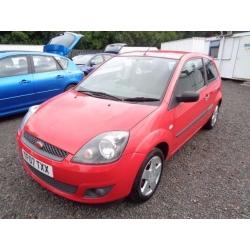 2007 FORD FIESTA 1.25 ZETEC 3 DOOR PETROL RED 92,000 MILES MOT TILL 07/02/17 EXCELLENT CONDITION